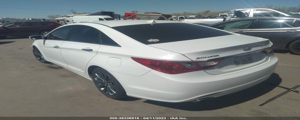 5NPEC4ACXCH370585 2012 HYUNDAI SONATA photo no. 3