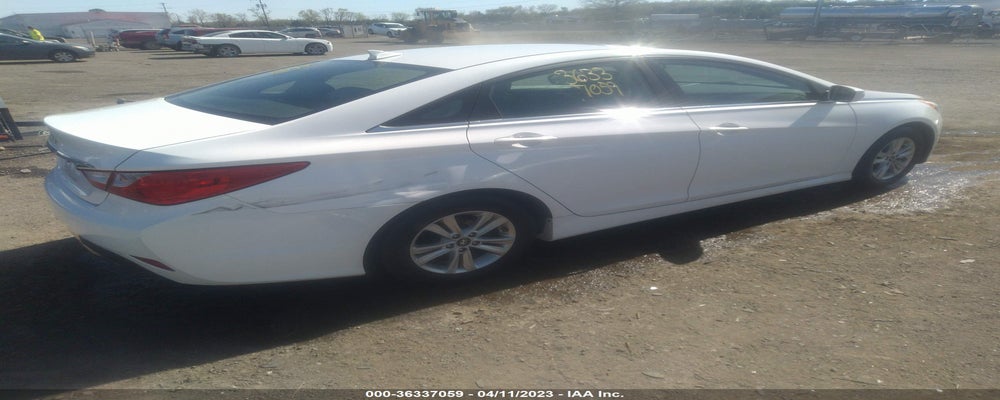 5NPEB4ACXEH908028 2014 HYUNDAI SONATA photo no. 4