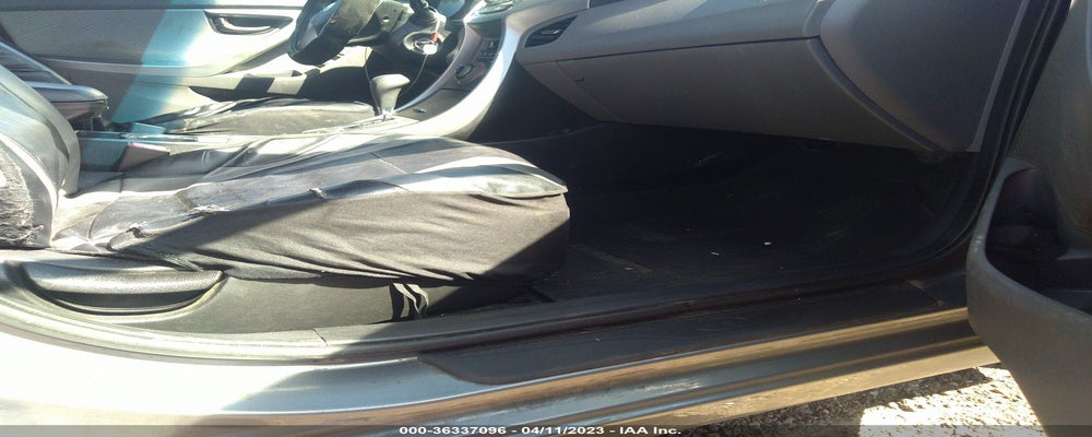 5NPDH4AE2DH388837 2013 HYUNDAI ELANTRA photo no. 5