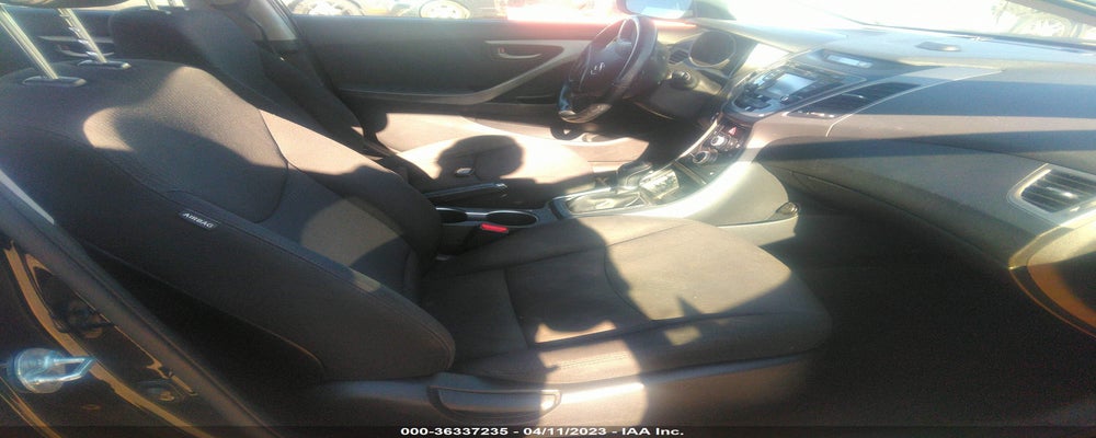 KMHDH4AH3GU531441 2016 HYUNDAI ELANTRA photo no. 5