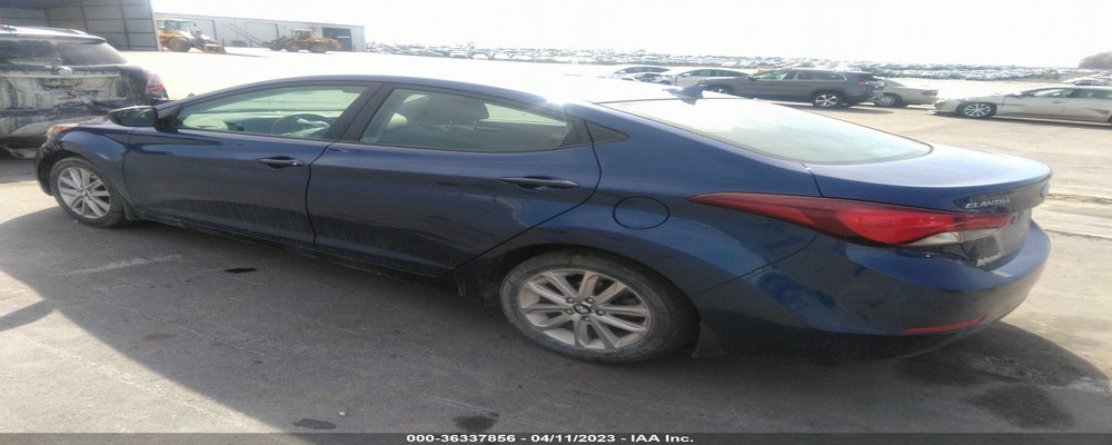 5NPDH4AE3FH584871 2015 HYUNDAI ELANTRA photo no. 3