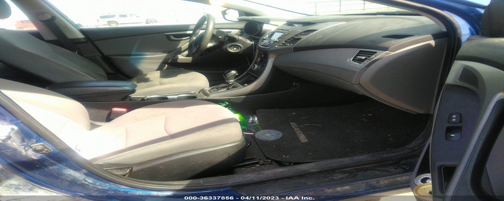 5NPDH4AE3FH584871 2015 HYUNDAI ELANTRA photo no. 5