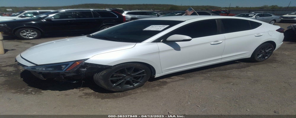 5NPD74LF2KH469391 2019 HYUNDAI ELANTRA photo no. 2