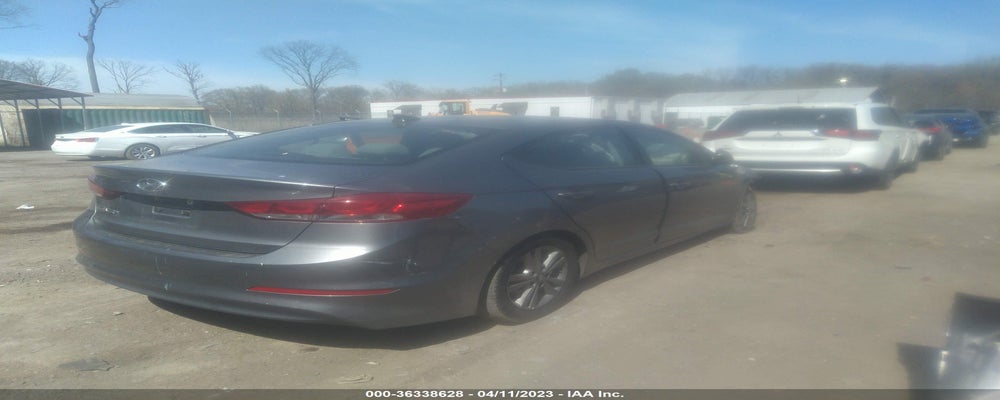 5NPD84LF2JH357010 2018 HYUNDAI ELANTRA photo no. 4