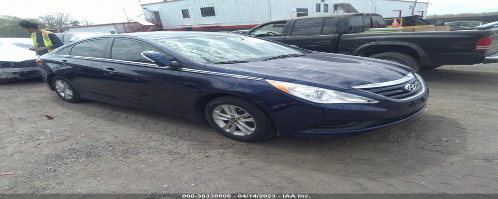 5NPEB4AC4EH894157 2014 HYUNDAI SONATA photo no. 8