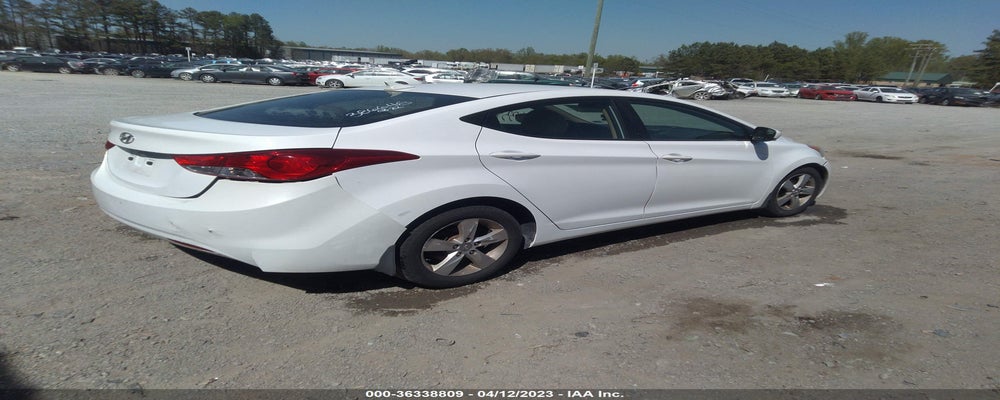 5NPDH4AE5DH344850 2013 HYUNDAI ELANTRA photo no. 4