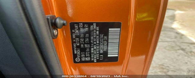 KMHTC6AD9CU027442 2012 HYUNDAI VELOSTER photo no. 9
