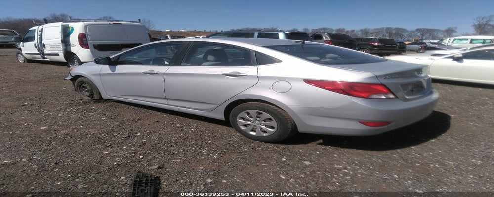 KMHCT4AEXGU008255 2016 HYUNDAI ACCENT photo no. 3