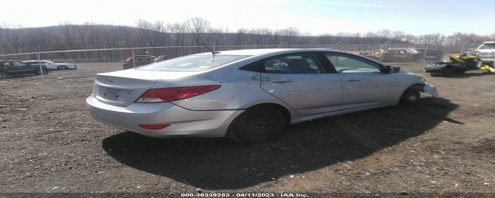 KMHCT4AEXGU008255 2016 HYUNDAI ACCENT photo no. 4