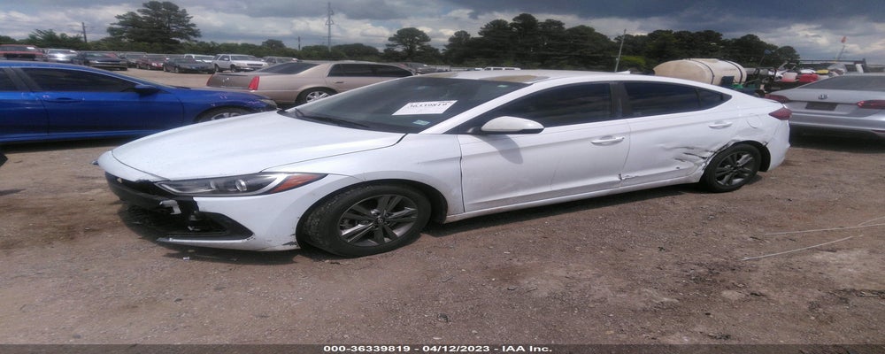 5NPD84LF4HH008067 2017 HYUNDAI ELANTRA photo no. 2