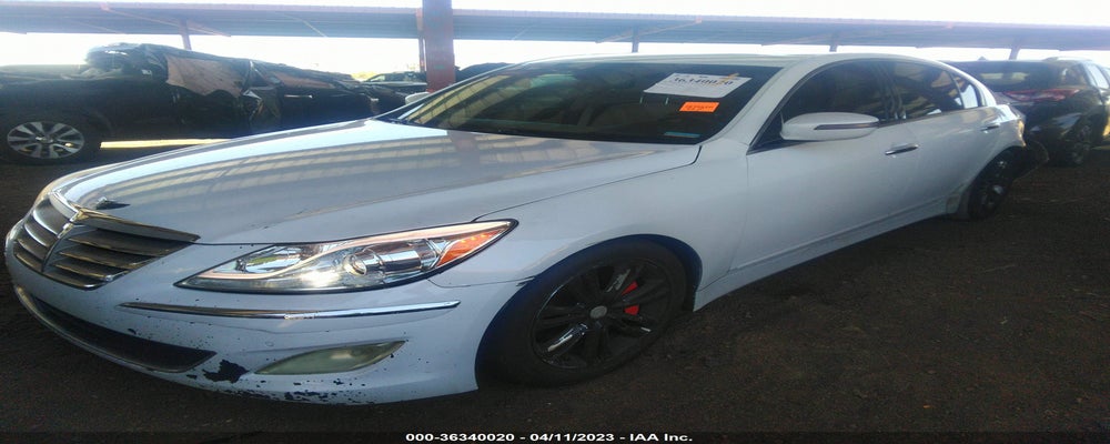 KMHGC4DD4CU180358 2012 HYUNDAI GENESIS photo no. 2