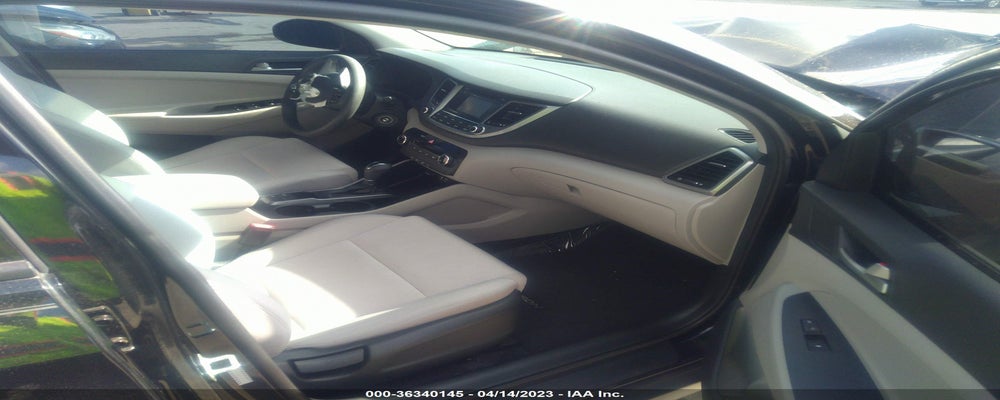KM8J33A45HU568260 2017 HYUNDAI TUCSON photo no. 5
