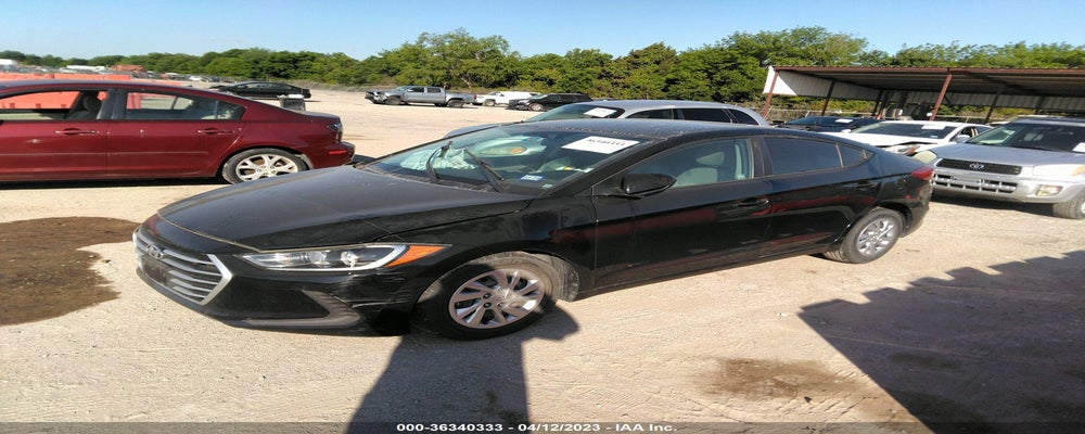 KMHD74LF0HU129070 2017 HYUNDAI ELANTRA photo no. 2