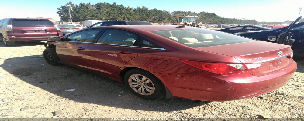 5NPEB4ACXBH171778 2011 HYUNDAI SONATA photo no. 3