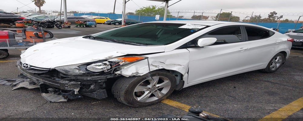 5NPDH4AE8DH406130 2013 HYUNDAI ELANTRA photo no. 2