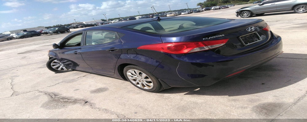 5NPDH4AE2DH197015 2013 HYUNDAI ELANTRA photo no. 3
