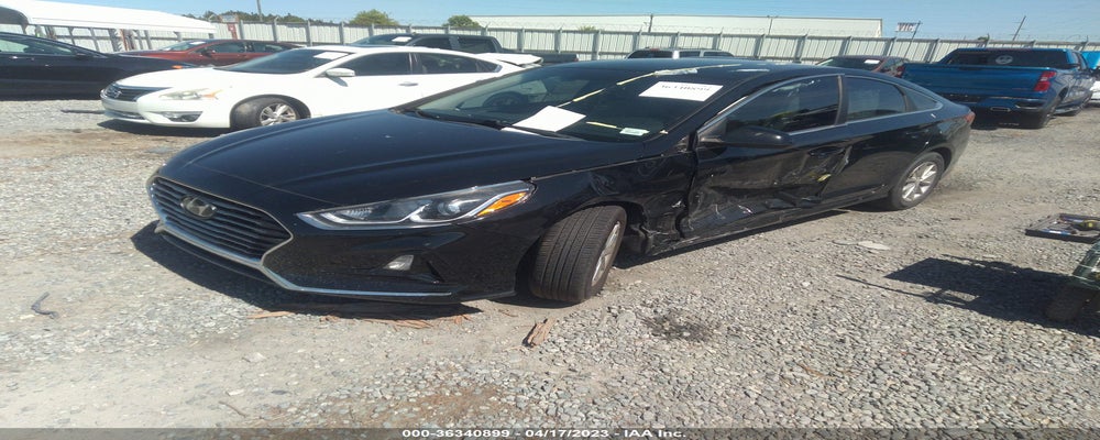 5NPE24AF4JH698806 2018 HYUNDAI SONATA photo no. 2