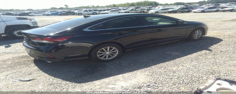 5NPE24AF4JH698806 2018 HYUNDAI SONATA photo no. 4