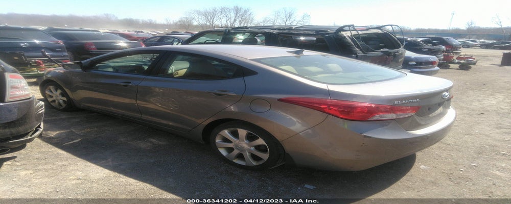 5NPDH4AE8DH172071 2013 HYUNDAI ELANTRA photo no. 3