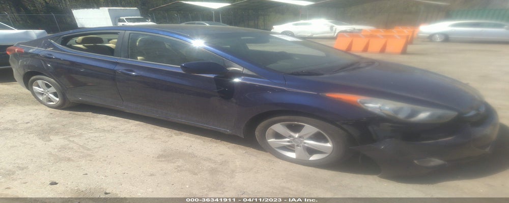 5NPDH4AE9DH256366 2013 HYUNDAI ELANTRA photo no. 4