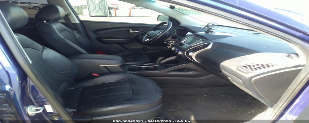 KM8JU3AC4BU148212 2011 HYUNDAI TUCSON photo no. 5