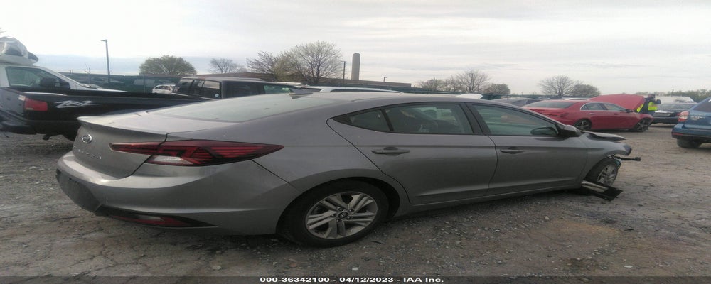 KMHD84LF4LU909188 2020 HYUNDAI ELANTRA photo no. 4