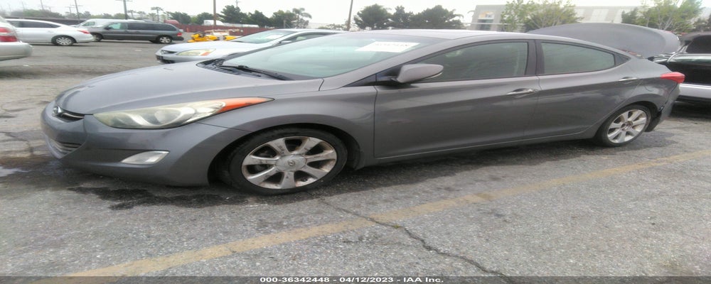 5NPDH4AEXDH217818 2013 HYUNDAI ELANTRA photo no. 2