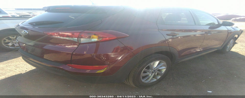 KM8J33A41GU238310 2016 HYUNDAI TUCSON photo no. 4