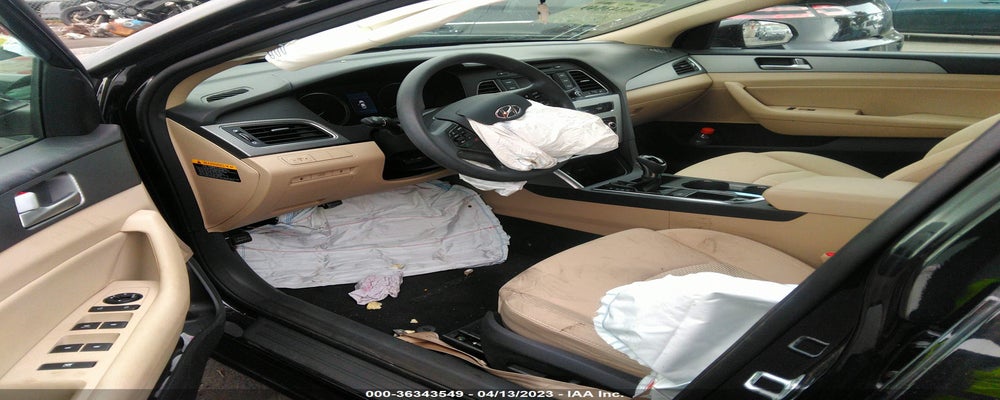 5NPE24AF8FH244985 2015 HYUNDAI SONATA photo no. 5