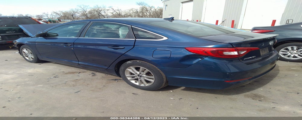 5NPE24AF3FH059470 2015 HYUNDAI SONATA photo no. 3