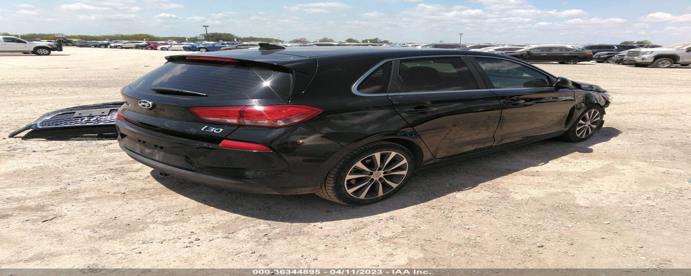 KMHH35LE3JU019260 2018 HYUNDAI ELANTRA GT photo no. 4