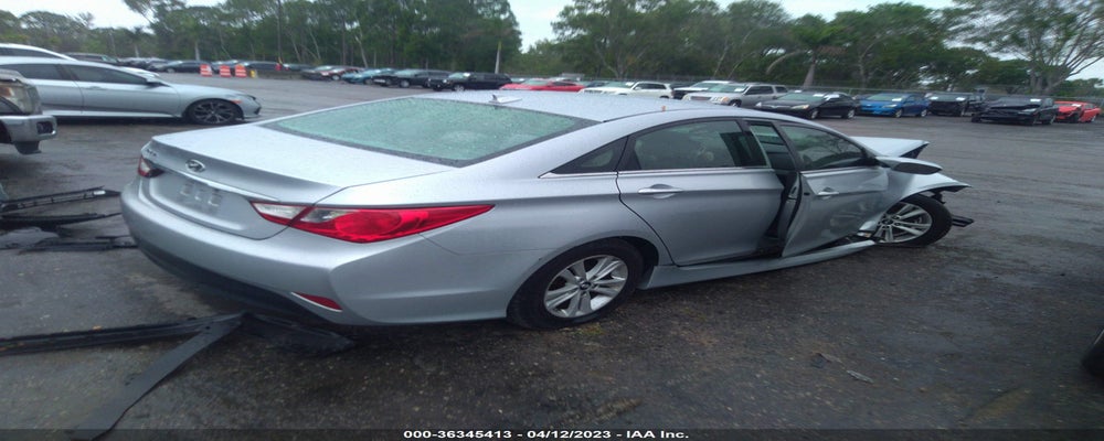 5NPEB4AC6EH859555 2014 HYUNDAI SONATA photo no. 4