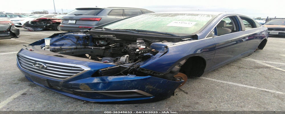 5NPE24AF8HH573124 2017 HYUNDAI SONATA photo no. 2