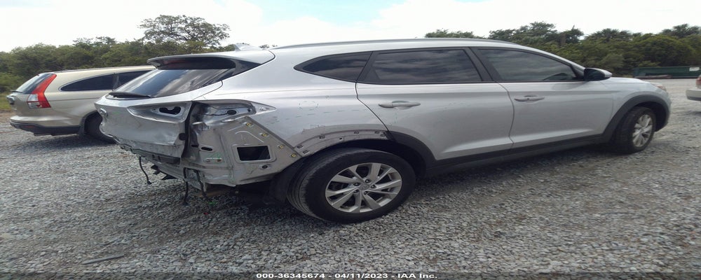 KM8J33A4XKU016583 2019 HYUNDAI TUCSON photo no. 4