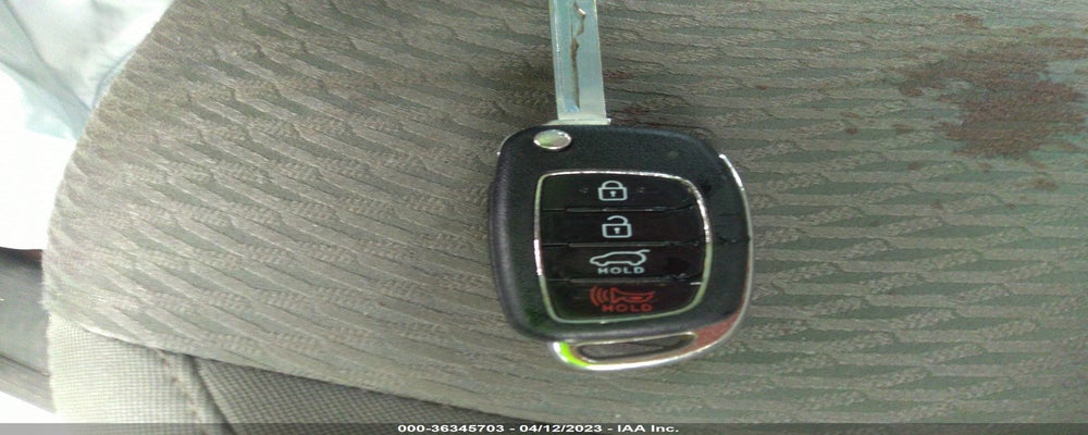 KM8SM4HF7HU216814 2017 HYUNDAI SANTA FE photo no. 11