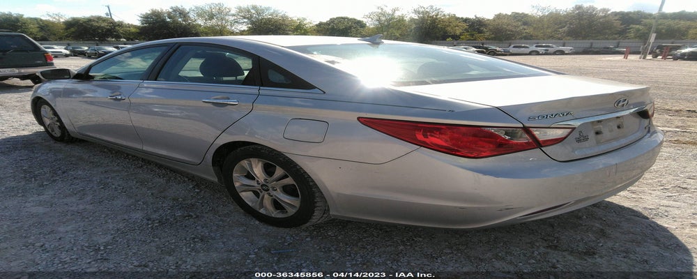 5NPEC4AC3BH007706 2011 HYUNDAI SONATA photo no. 3