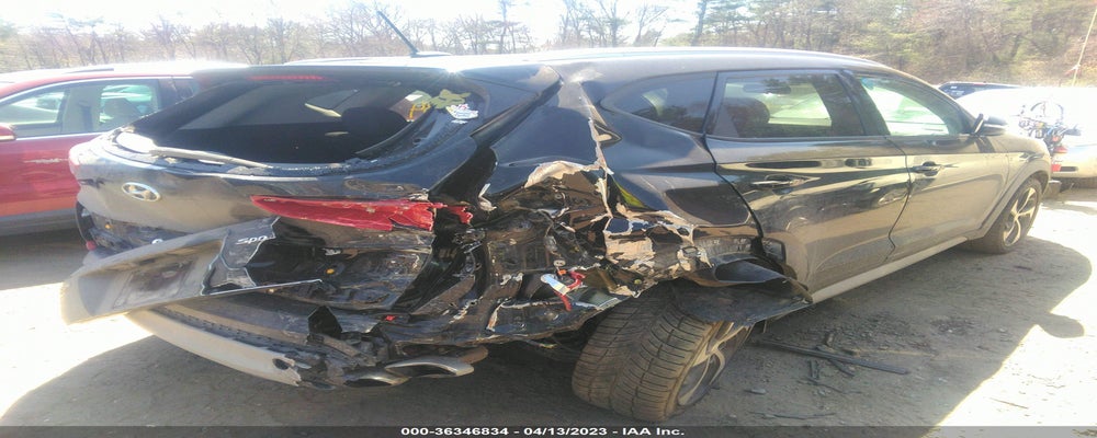 KM8J3CA22HU447667 2017 HYUNDAI TUCSON photo no. 4