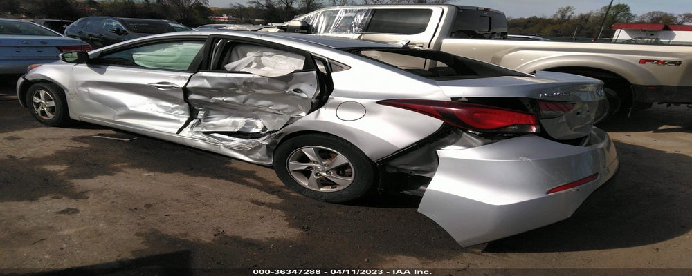 KMHDH4AEXFU266490 2015 HYUNDAI ELANTRA photo no. 3