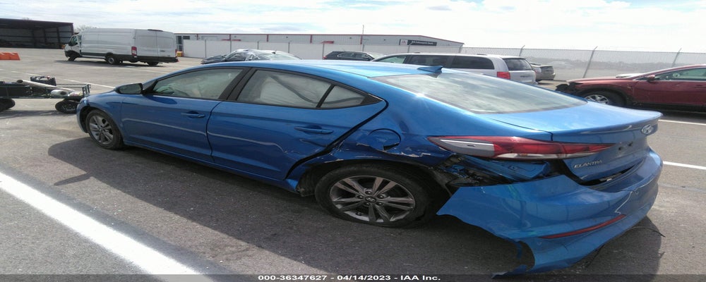 KMHD84LF7HU061282 2017 HYUNDAI ELANTRA photo no. 3