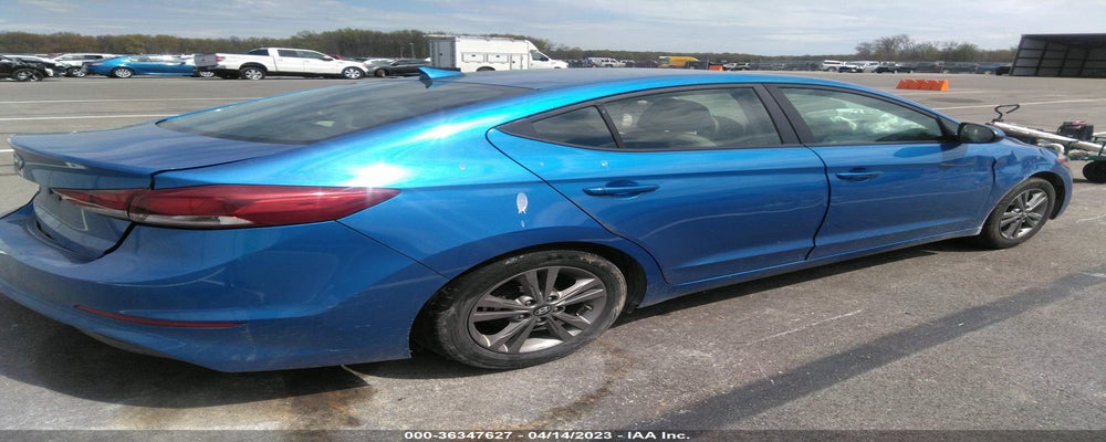 KMHD84LF7HU061282 2017 HYUNDAI ELANTRA photo no. 4