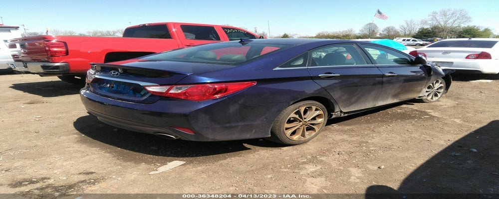 5NPEC4AC9EH828619 2014 HYUNDAI SONATA photo no. 4