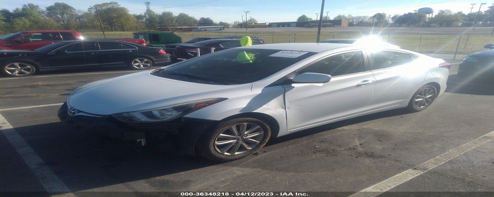 5NPDH4AE4FH625542 2015 HYUNDAI ELANTRA photo no. 2