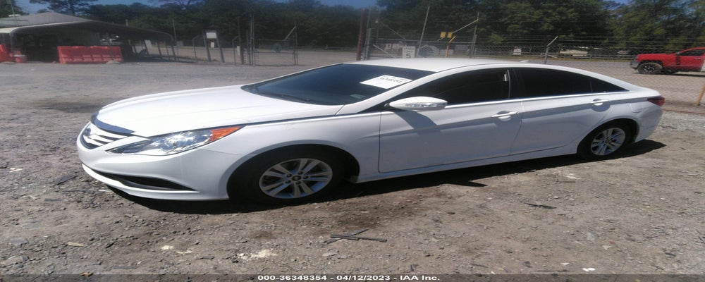 5NPEB4AC8EH825813 2014 HYUNDAI SONATA photo no. 2