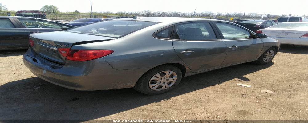 KMHDU4AD1AU935757 2010 HYUNDAI ELANTRA photo no. 4