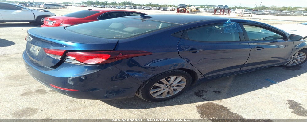 5NPDH4AE1FH602641 2015 HYUNDAI ELANTRA photo no. 4