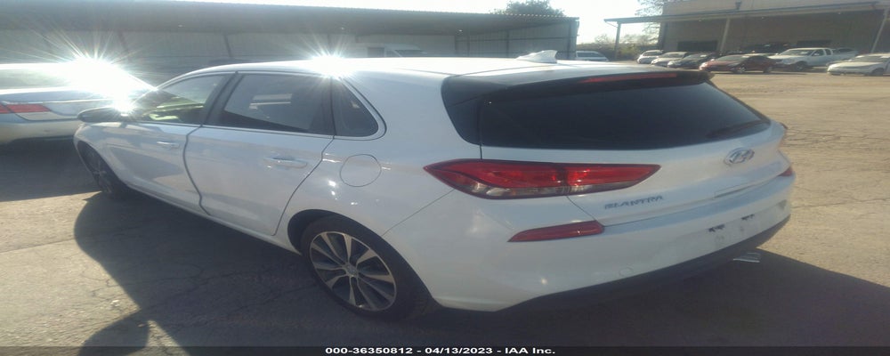 KMHH35LE2KU100011 2019 HYUNDAI ELANTRA GT photo no. 3