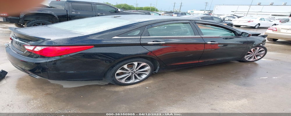 5NPEC4AB0DH646913 2013 HYUNDAI SONATA photo no. 4