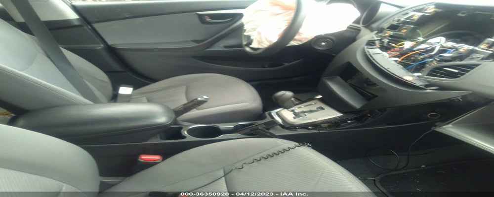 5NPDH4AE0DH354301 2013 HYUNDAI ELANTRA photo no. 5