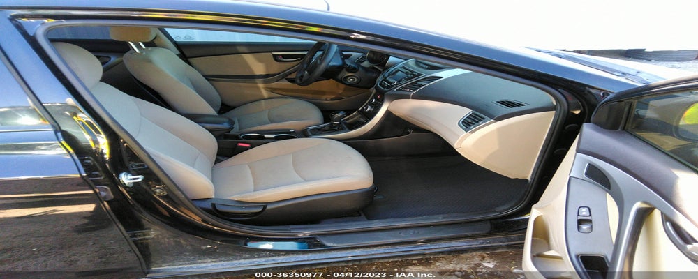 5NPDH4AE8FH583568 2015 HYUNDAI ELANTRA photo no. 5