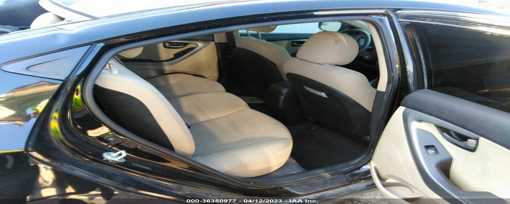 5NPDH4AE8FH583568 2015 HYUNDAI ELANTRA photo no. 8